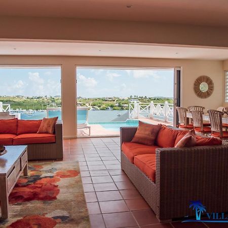 Villa Passaat Spectacular Spanish Water View Виллемстад Экстерьер фото